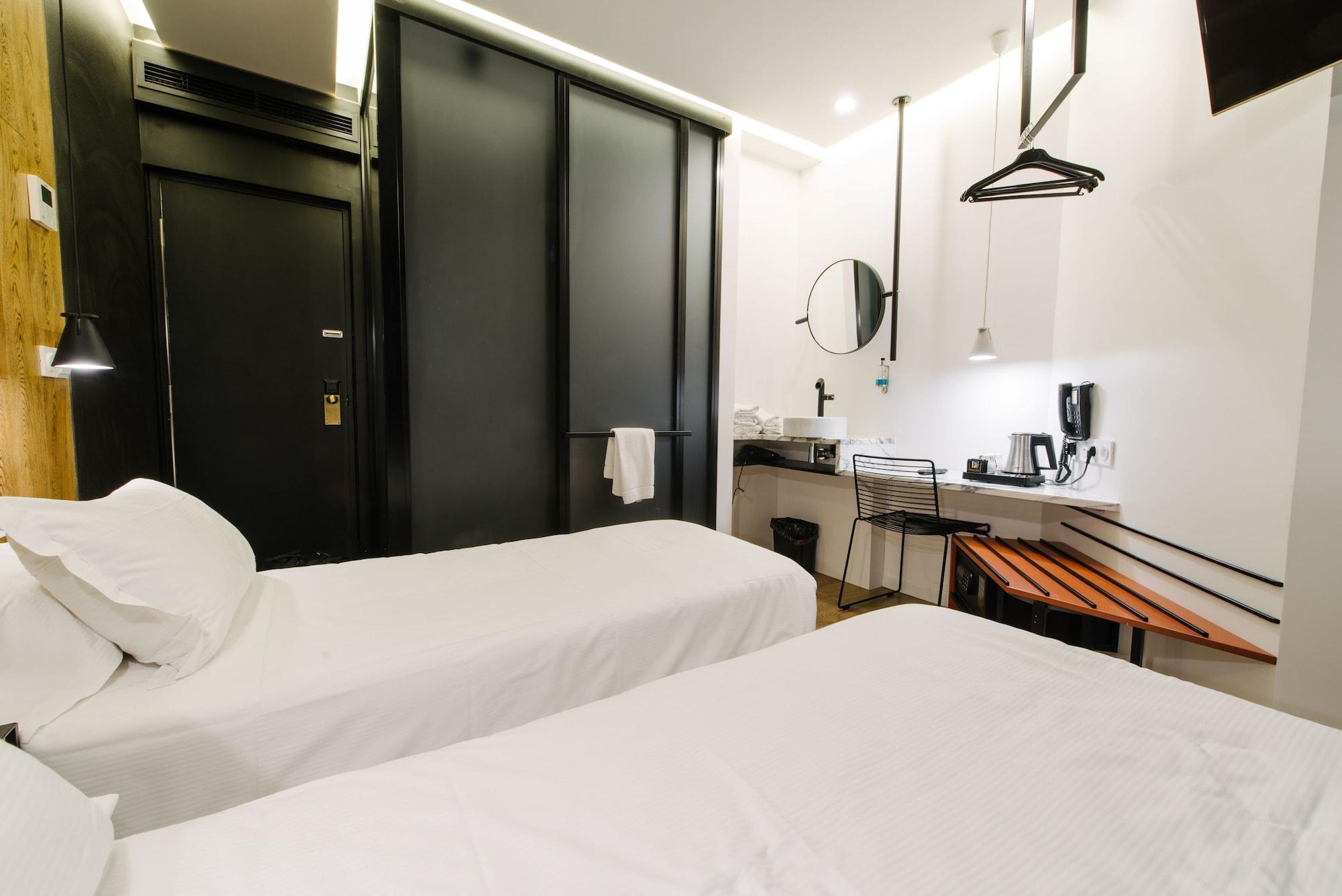 Atypik Hotel Clichy Ngoại thất bức ảnh