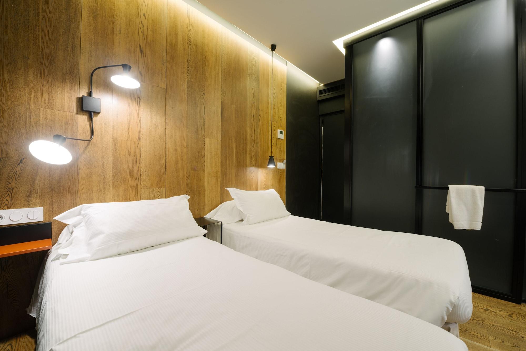 Atypik Hotel Clichy Ngoại thất bức ảnh