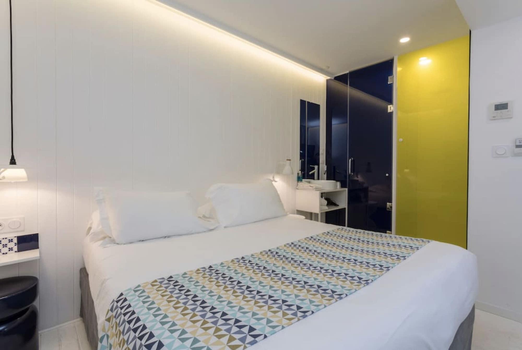 Atypik Hotel Clichy Ngoại thất bức ảnh