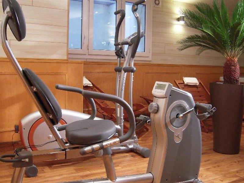 Atypik Hotel Clichy Ngoại thất bức ảnh
