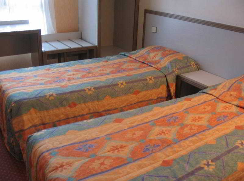 Atypik Hotel Clichy Ngoại thất bức ảnh